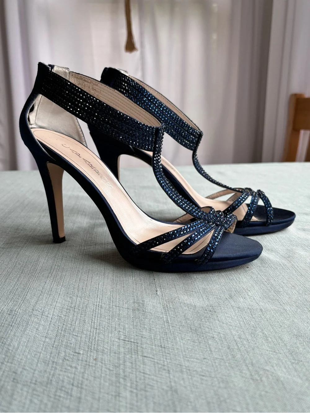 Caparros Navy Crystal T-Strap Evening Heels 8 Prom Wedding Guest
